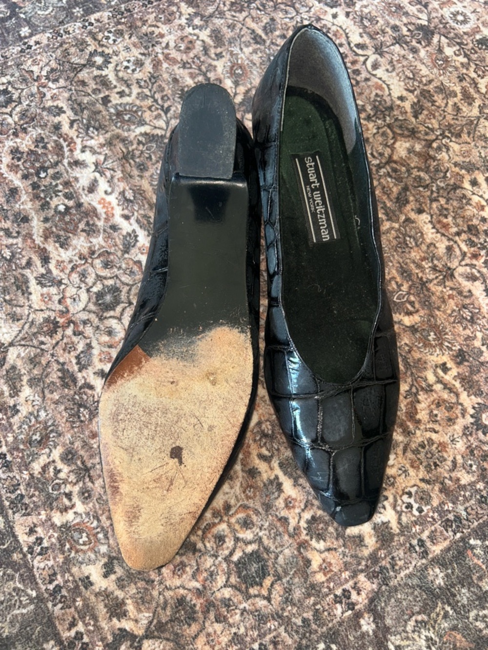 Vintage Stuart Weitzman Black Croc-Embossed Pointed Flats - Patent Finish - Picture 3 of 5